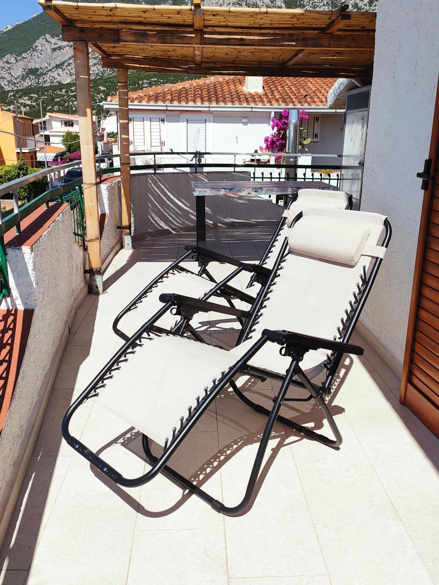 Apartamento Gocce Di Mare Cala Gonone Exterior foto